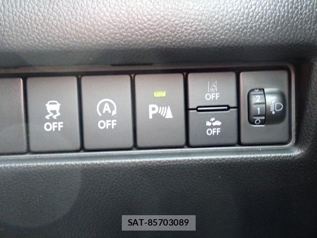 Suzuki SWIFT 2023-06 8486142-7