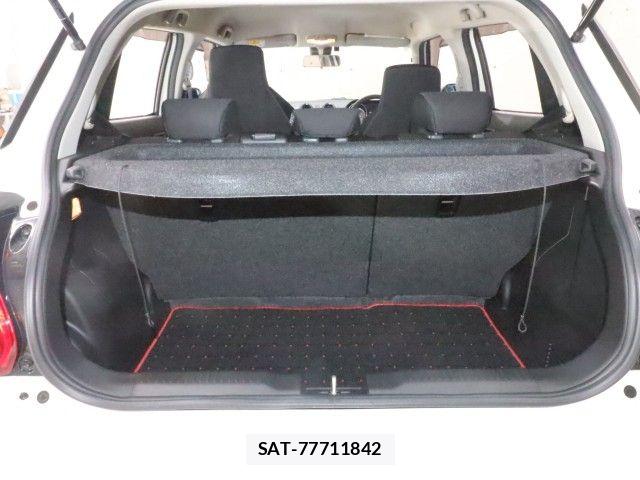 Suzuki SWIFT 2024-04 8527623-8