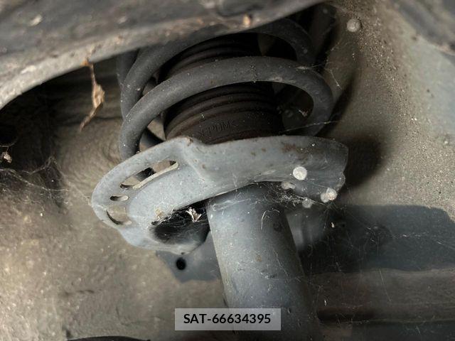Suzuki SWIFT 2011-08 8527632-19