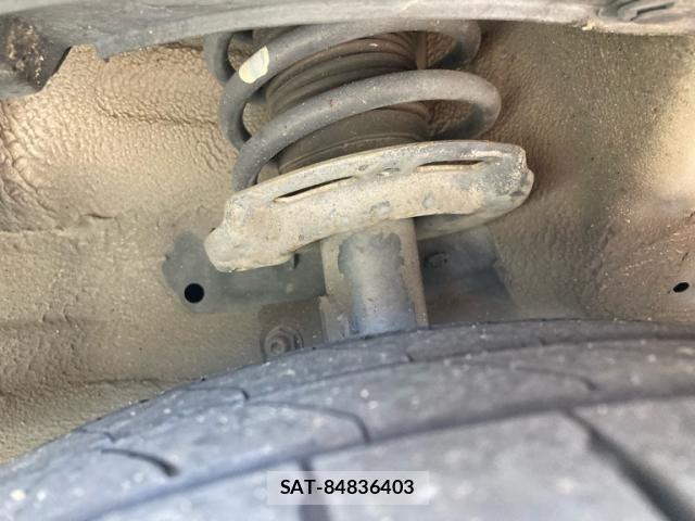 Suzuki SWIFT 2011-12 8527634-10