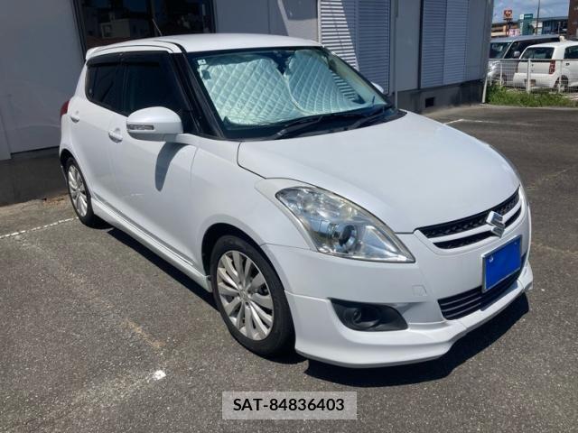Suzuki SWIFT 2011-12 8527634-1