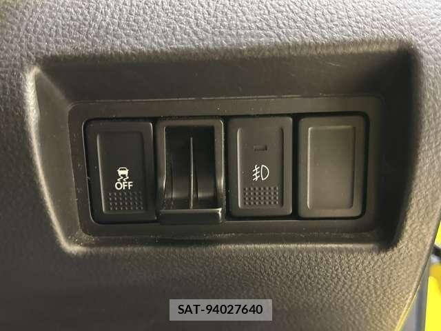 Suzuki SWIFT 2014-06 8527631-14