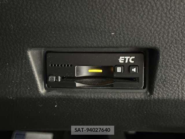 Suzuki SWIFT 2014-06 8527631-15