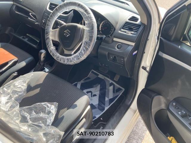 Suzuki SWIFT 2015-11 8527635-11