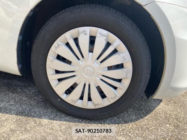 Suzuki SWIFT 2015-11 8527635-6