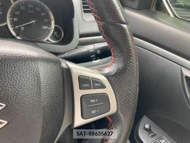 Suzuki SWIFT 2013-12 8527630-11