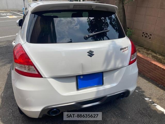 Suzuki SWIFT 2013-12 8527630-1