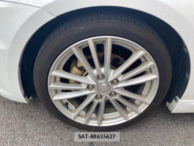 Suzuki SWIFT 2013-12 8527630-5