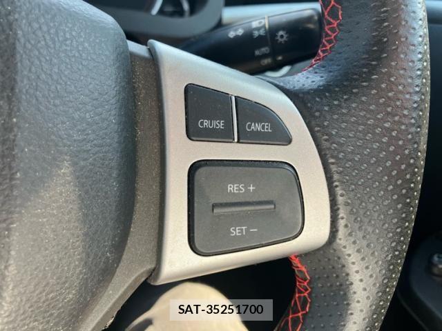 Suzuki SWIFT 2011-12 8563718-11