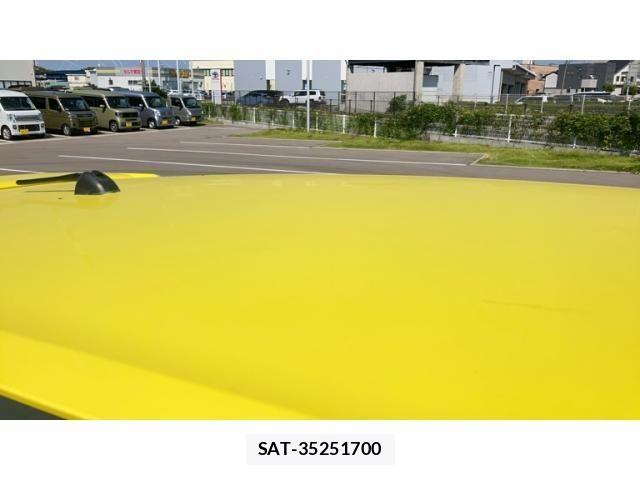 Suzuki SWIFT 2011-12 8563718-23