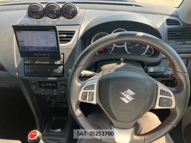 Suzuki SWIFT 2011-12 8563718-4