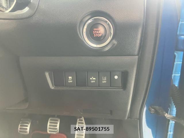 Suzuki SWIFT 2018-01 8563714-13