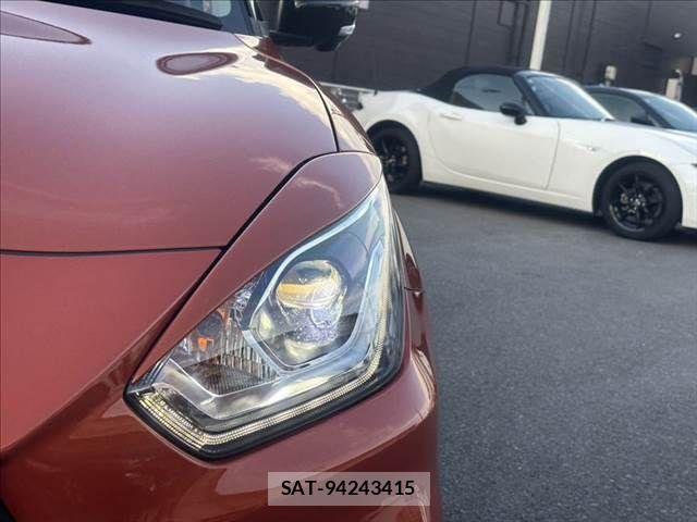 Suzuki SWIFT 2021-05 8563709-9