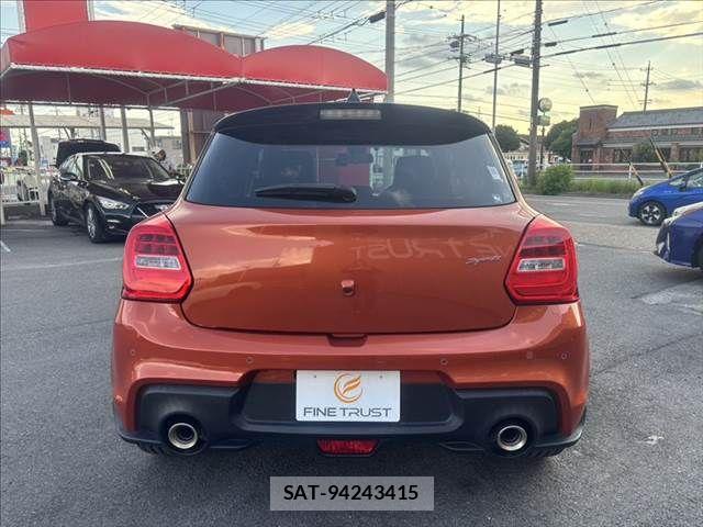 Suzuki SWIFT 2021-05 8563709-17
