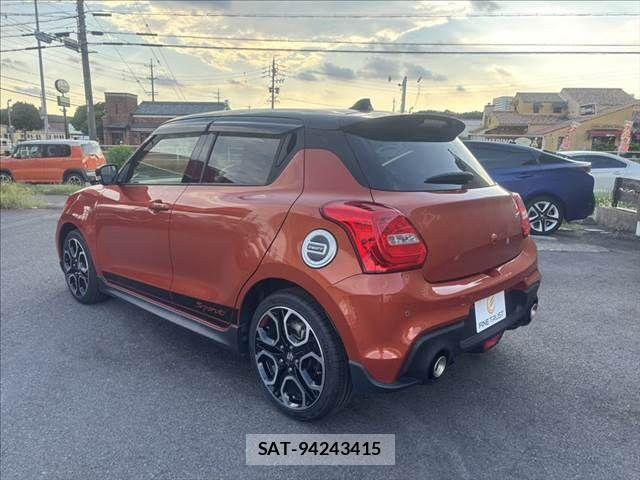 Suzuki SWIFT 2021-05 8563709-18