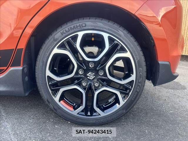 Suzuki SWIFT 2021-05 8563709-28