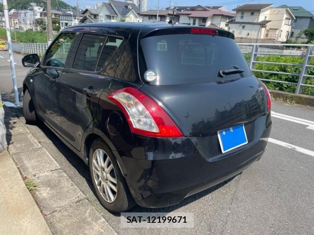Suzuki SWIFT 2013-08 8563719-3