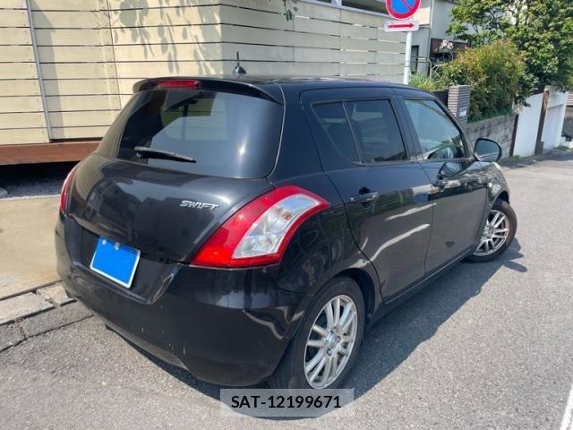 Suzuki SWIFT 2013-08 8563719-4