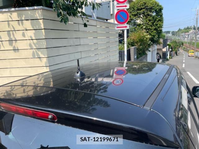 Suzuki SWIFT 2013-08 8563719-5