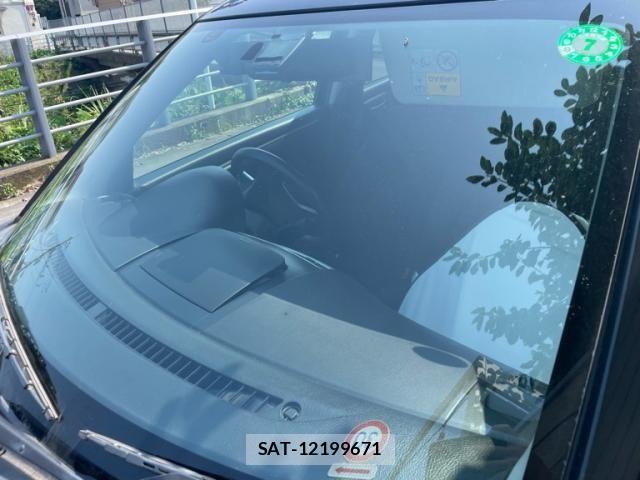 Suzuki SWIFT 2013-08 8563719-7
