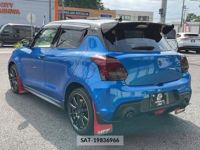 Suzuki SWIFT 2022-12 8563708-16
