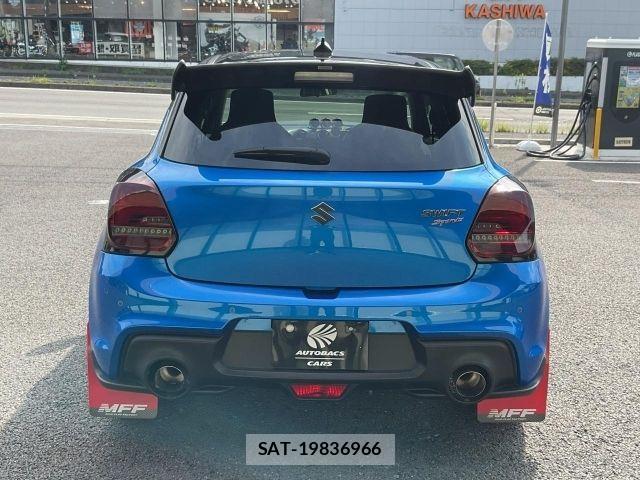 Suzuki SWIFT 2022-12 8563708-4