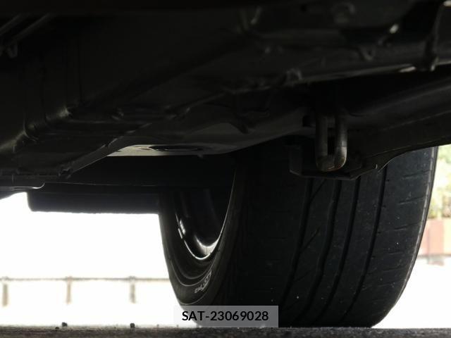 Suzuki SWIFT 2016-08 8563715-21