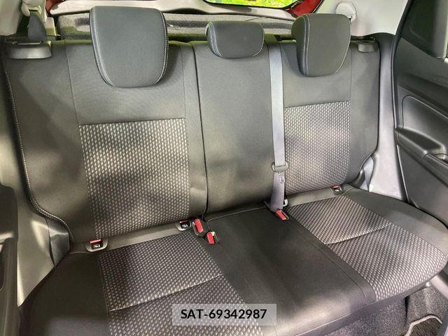 Suzuki SWIFT 2023-04 8563712-8