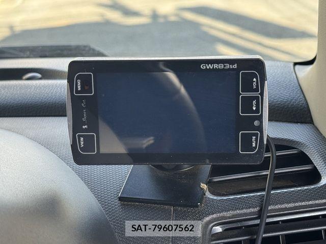 Suzuki SWIFT 2013-01 8563716-7
