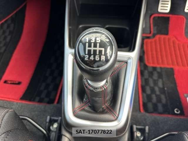 Suzuki SWIFT 2025-06 8563707-17