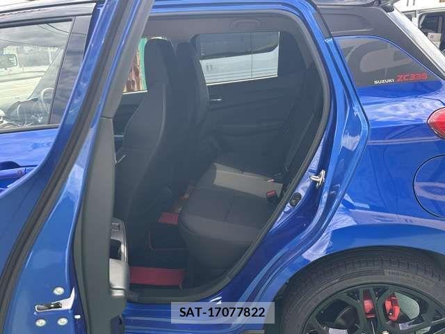 Suzuki SWIFT 2025-06 8563707-5