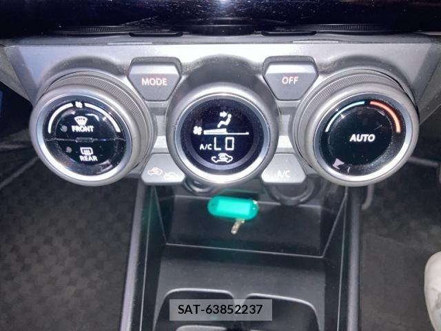 Suzuki SWIFT 2023-09 8629198-21