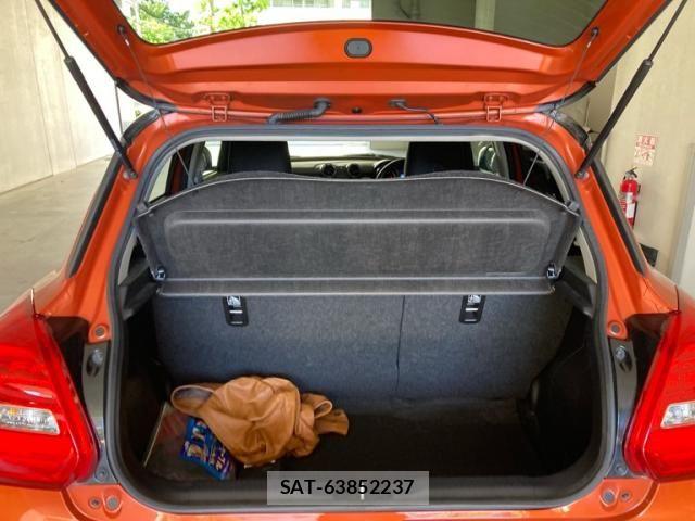 Suzuki SWIFT 2023-09 8629198-8