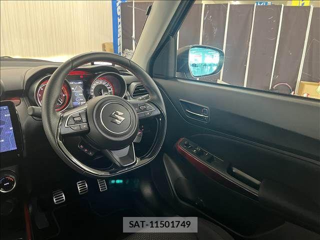 Suzuki SWIFT 2022-05 8629191-11