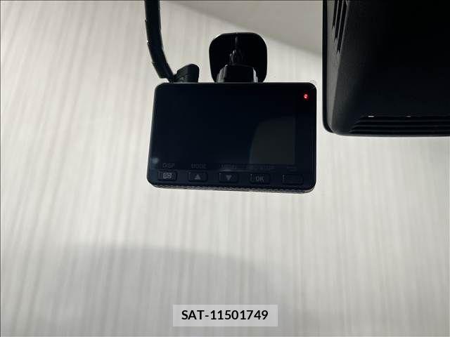 Suzuki SWIFT 2022-05 8629191-20