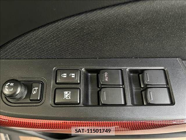 Suzuki SWIFT 2022-05 8629191-29