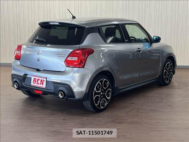 Suzuki SWIFT 2022-05 8629191-4