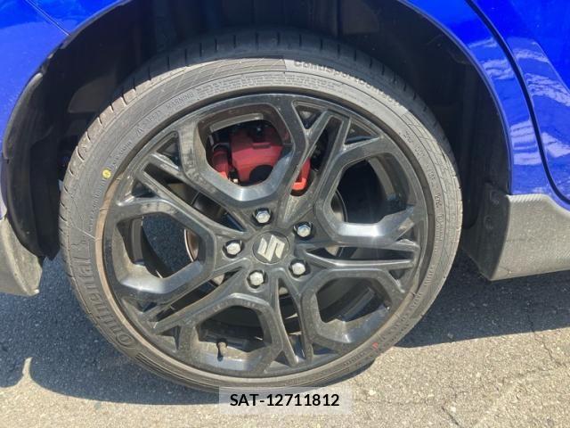 Suzuki SWIFT 2025-11 8629183-9