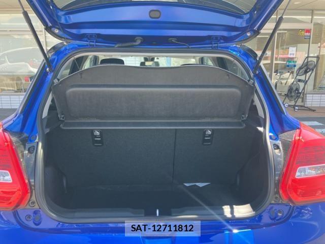 Suzuki SWIFT 2025-11 8629183-17