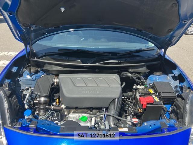 Suzuki SWIFT 2025-11 8629183-18
