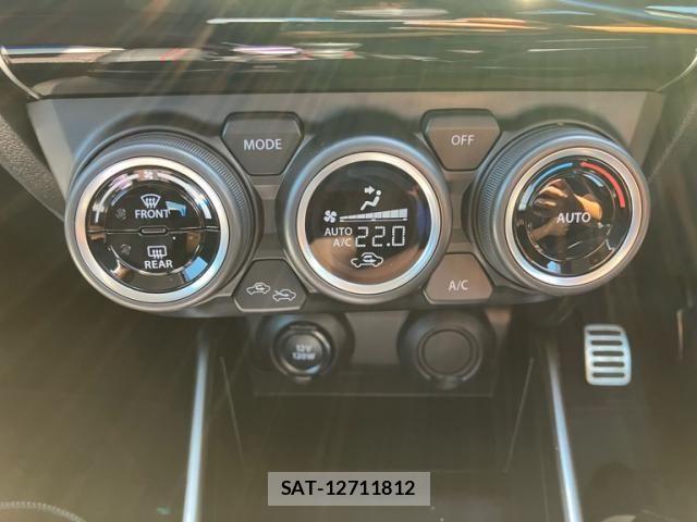 Suzuki SWIFT 2025-11 8629183-26
