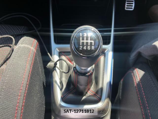 Suzuki SWIFT 2025-11 8629183-28