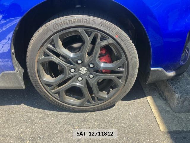 Suzuki SWIFT 2025-11 8629183-8
