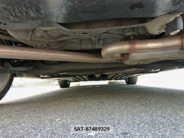 Suzuki SWIFT 2018-03 8629193-13