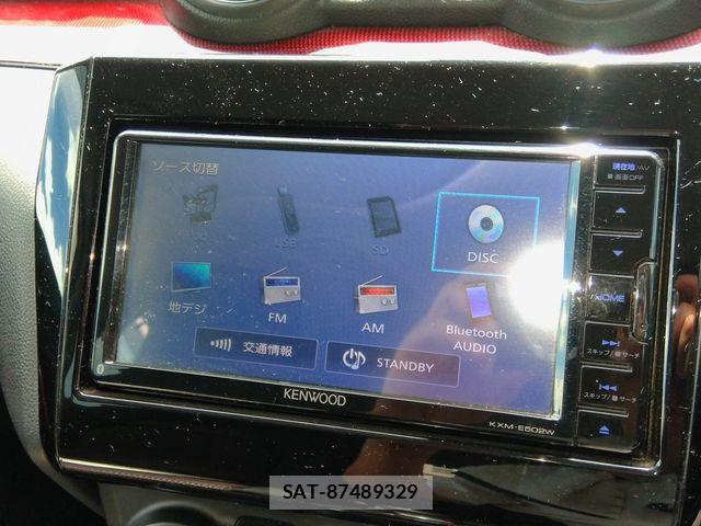 Suzuki SWIFT 2018-03 8629193-22