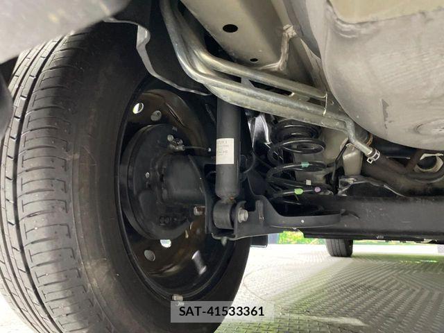 Suzuki SWIFT 2022-10 8629195-19