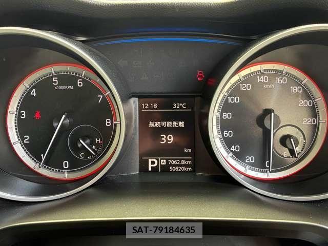 Suzuki SWIFT 2019-04 8629194-12