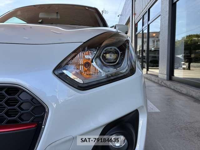 Suzuki SWIFT 2019-04 8629194-16