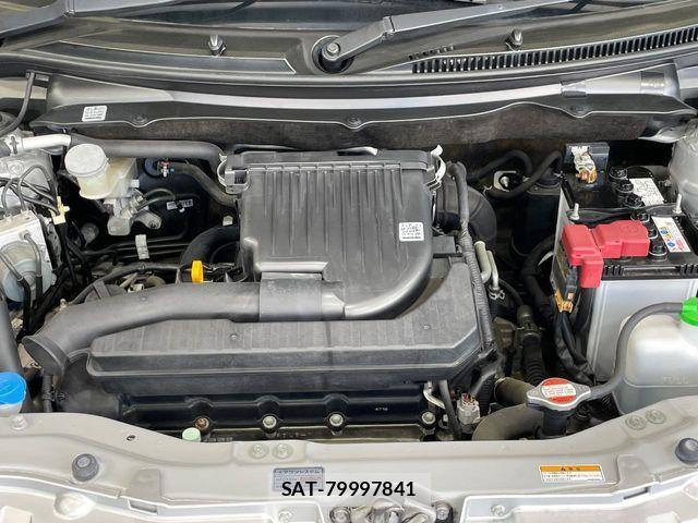 Suzuki SWIFT 2014-08 8629203-17