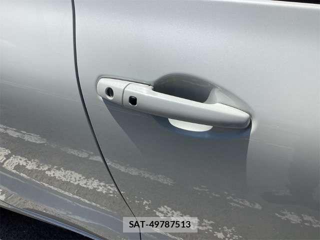 Suzuki SWIFT 2019-06 8629196-19